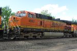 BNSF 4562